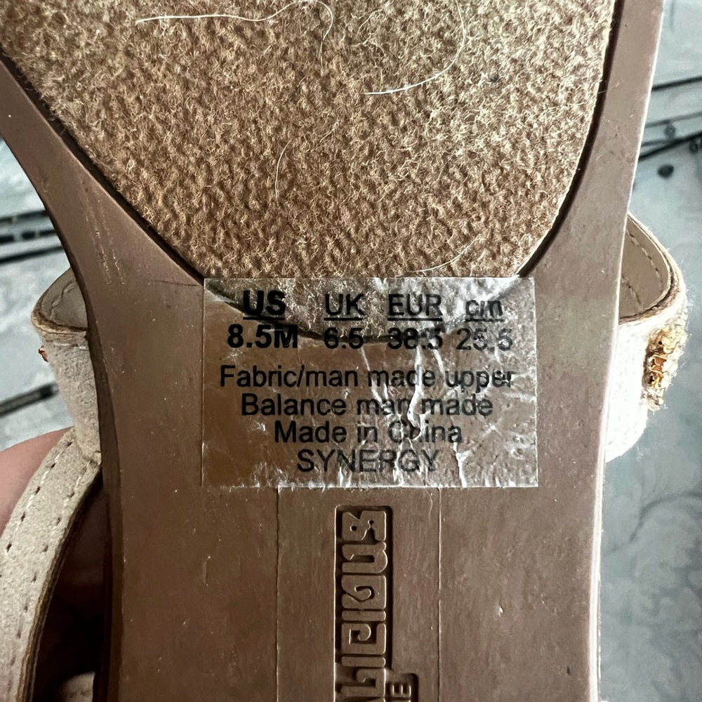 Sandals - Picture 3 of 3